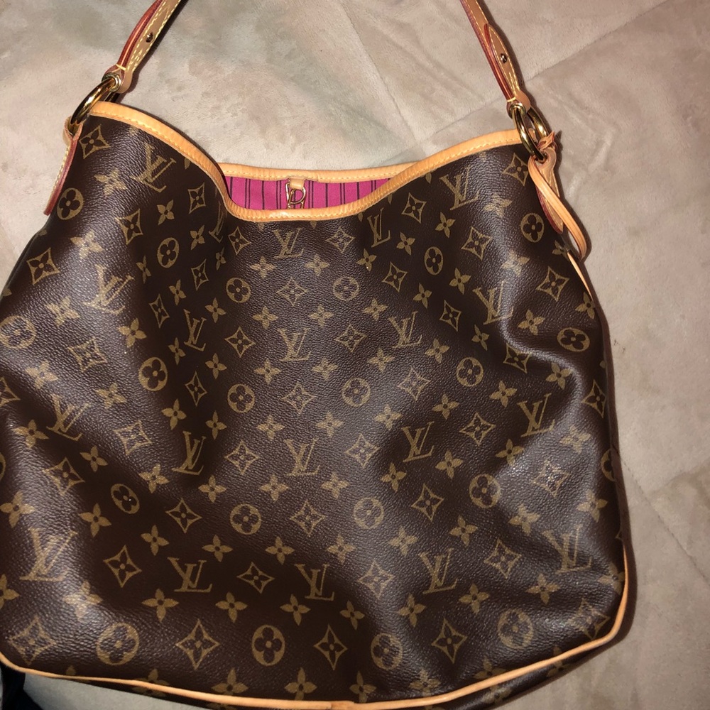 Louis Vuitton Delightful Pivione Handbag